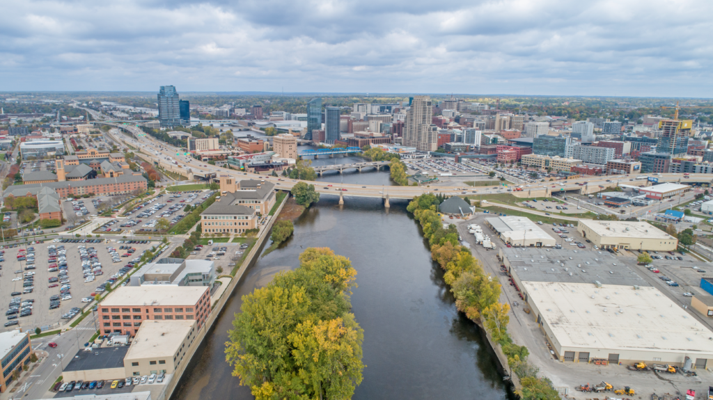 grand rapids city landscape